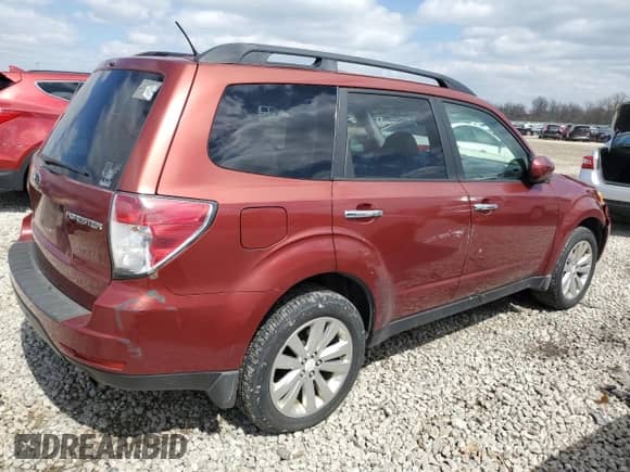 2011 Subaru Forester X Limited z VIN JF2SHBFC3BH729646, wystawiony jako Copart lot #50191115 z przebiegiem 113 777 mil mil oraz Szkoda całkowita • Salvage title. Historia ofert i sprzedaży dostępna na DreamBid. Obrazek 3.