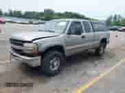 2002 Chevrolet Silverado 2500HD LT с VIN 1GCHK29172E158362, выставлен на аукционе IAAI как лот 42862931 с пробегом 261 133 миль миль и . История ставок и продаж доступна на DreamBid. Изображение 18.