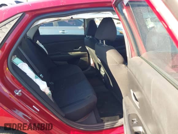 2025 Hyundai Elantra SE with VIN KMHLL4DG3SU988224, listed as a IAAI auction lot 43156277 with 4,692 mi miles and . Bid and sale history available at DreamBid. Image 8.