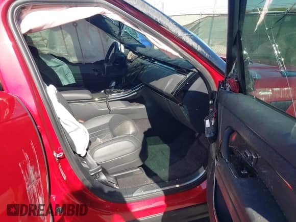 2024 Land Rover Range Rover Sport SE с VIN SAL1P9EU2RA199388, выставлен на аукционе IAAI как лот 42206920 с пробегом 10 043 миль миль и . История ставок и продаж доступна на DreamBid. Изображение 5.