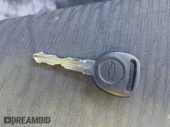 2012 Chevrolet Silverado 1500 Work Truck with VIN 1GCNKPEA9CZ190312, listed as a IAAI auction lot 41392142 with 76,402 mi miles and . Bid and sale history available at DreamBid. Image 11.