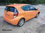 2015 Toyota Prius One z VIN JTDKDTB34F1090732, wystawiony jako IAAI lot #42515073 z przebiegiem 84 631 mil mil oraz . Historia ofert i sprzedaży dostępna na DreamBid. Obrazek 4.