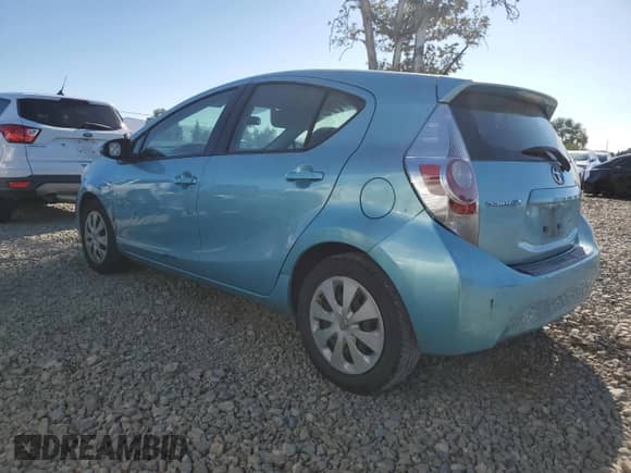 2012 Toyota Prius One с VIN JTDKDTB30C1011682, выставлен на аукционе Copart как лот 87468755 с пробегом 246 669 миль миль и Списание • Salvage title. История ставок и продаж доступна на DreamBid. Изображение 2.