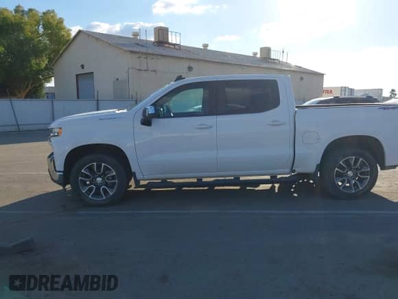 2020 Chevrolet Silverado 1500 LT z VIN 3GCPYDEKXLG253223, wystawiony jako IAAI lot #43412980 z przebiegiem 109 230 mil mil oraz . Historia ofert i sprzedaży dostępna na DreamBid. Obrazek 14.