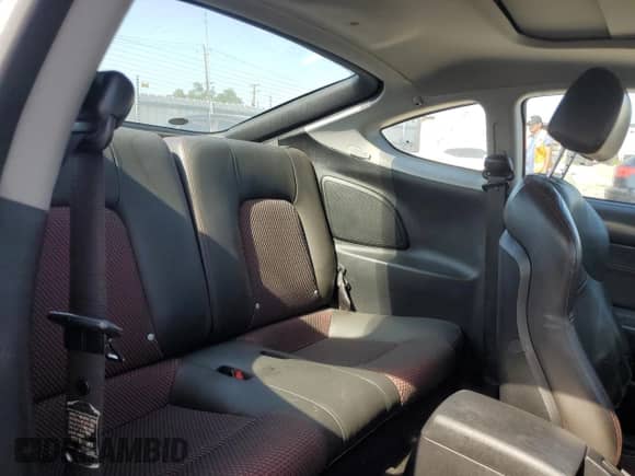 2006 Hyundai Tiburon GT с VIN KMHHN65FX6U190598, выставлен на аукционе Copart как лот 61143675 с пробегом Не указан миль и Списание • Salvage title. История ставок и продаж доступна на DreamBid. Изображение 10.