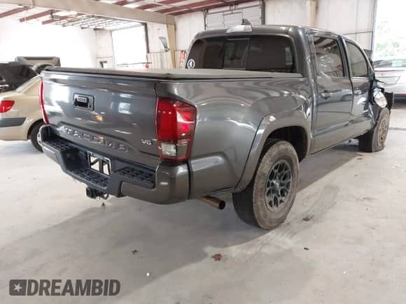 2022 Toyota Tacoma SR5 с VIN 3TMAZ5CN2NM181279, выставлен на аукционе IAAI как лот 43317687 с пробегом 129 450 миль миль и . История ставок и продаж доступна на DreamBid. Изображение 4.