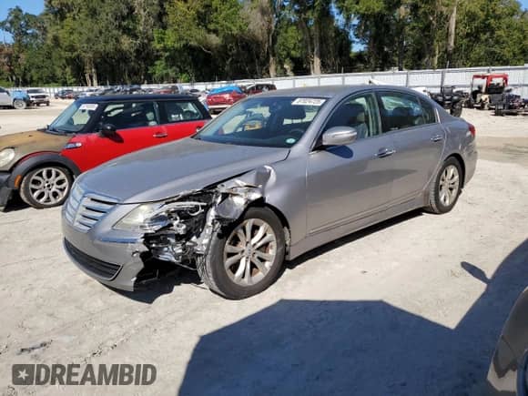 2013 Hyundai Genesis 3.8L с VIN KMHGC4DD4DU230001, выставлен на аукционе Copart как лот 87024725 с пробегом 149 913 миль миль и Списание • Salvage title. История ставок и продаж доступна на DreamBid. Изображение 1.