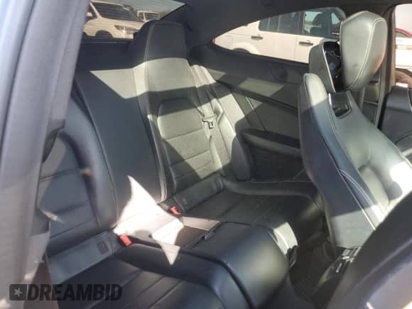 2012 Mercedes-Benz C 250 с VIN WDDGJ4HB0CF859816, выставлен на аукционе Copart как лот 81598075 с пробегом 105 485 миль миль и Списание • Salvage title. История ставок и продаж доступна на DreamBid. Изображение 10.