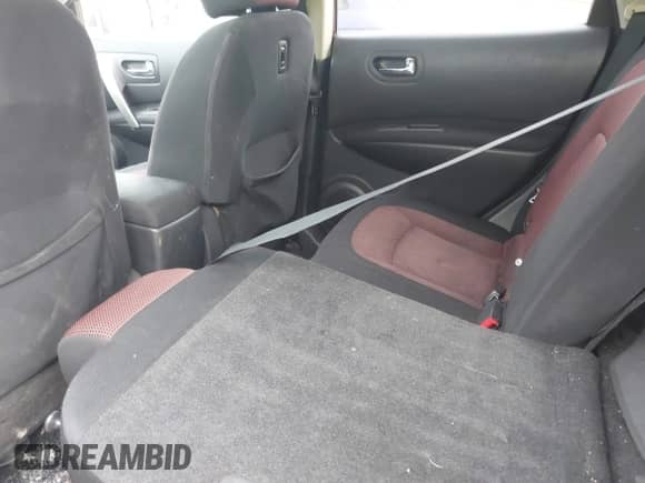 2008 Nissan Rogue S with VIN JN8AS58T48W006939, listed as a IAAI auction lot 43423507 with 239,708 mi miles and . Bid and sale history available at DreamBid. Image 8.