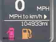 2019 Ram 1500 Tradesman z VIN 1C6RR6FG5KS528684, wystawiony jako IAAI lot #42296206 z przebiegiem 104 933 mil mil oraz . Historia ofert i sprzedaży dostępna na DreamBid. Obrazek 16.