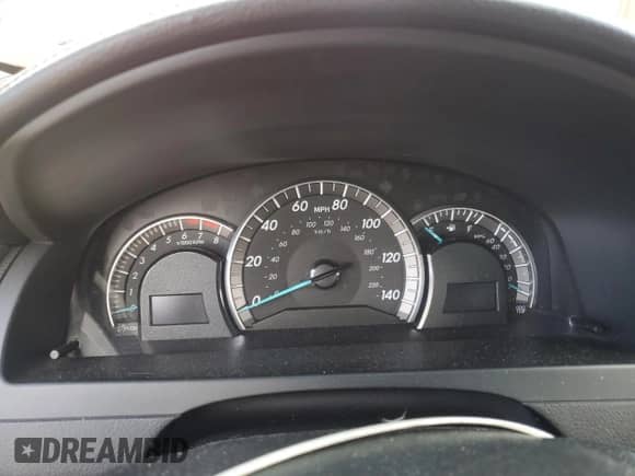 2013 Toyota Camry SE z VIN 4T1BF1FK3DU683330, wystawiony jako Copart lot #81705335 z przebiegiem Nie podano mil oraz Szkoda całkowita • Salvage title. Historia ofert i sprzedaży dostępna na DreamBid. Obrazek 9.