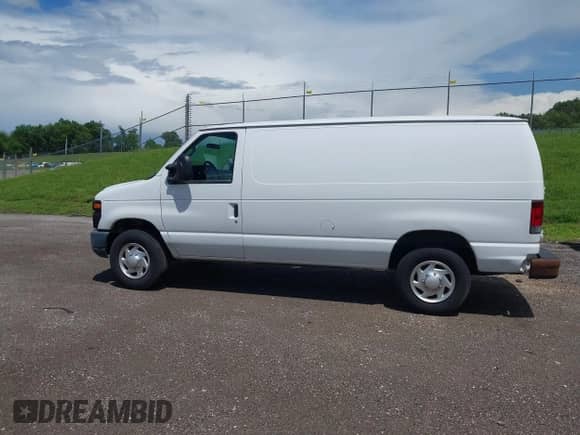 2013 Ford Econoline Cargo Commercial with VIN 1FTNE2EL9DDA20025, listed as a IAAI auction lot 42234553 with 244,995 mi miles and . Bid and sale history available at DreamBid. Image 14.