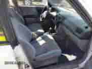 2001 Subaru Forester S z VIN JF1SF65581H755520, wystawiony jako IAAI lot #42322293 z przebiegiem 195 820 mil mil oraz . Historia ofert i sprzedaży dostępna na DreamBid. Obrazek 5.