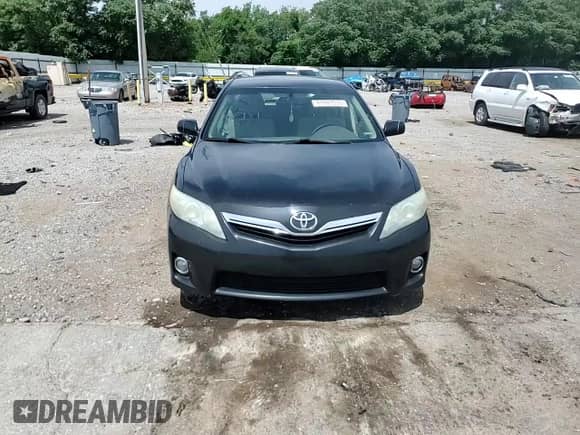 2010 Toyota Camry with VIN 4T1BB3EK1AU120023, listed as a Copart auction lot 61043335 with 185,451 mi miles and Salvage title. Bid and sale history available at DreamBid. Image 13.