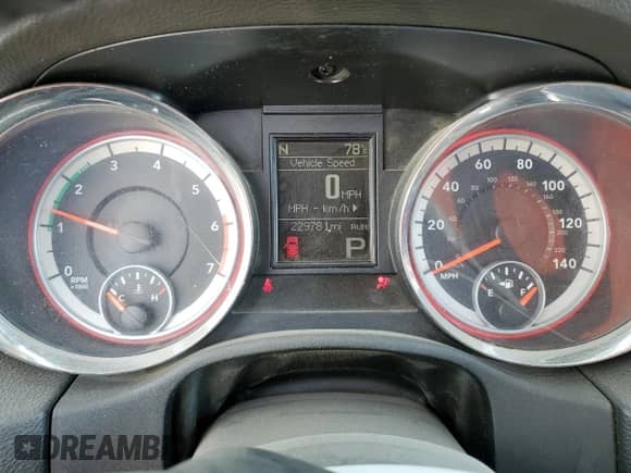 2013 Dodge Durango R/T z VIN 1C4SDJCT1DC602452, wystawiony jako Copart lot #84448755 z przebiegiem 229 781 mil mil oraz Szkoda całkowita • Salvage title. Historia ofert i sprzedaży dostępna na DreamBid. Obrazek 9.