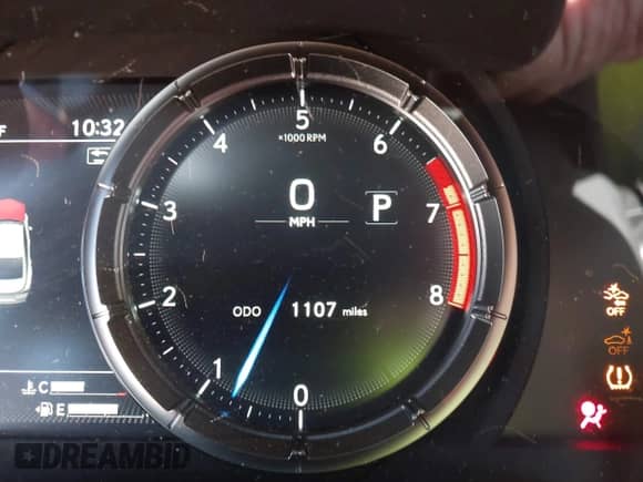 2025 Lexus IS 350 F Sport with VIN JTHGZ1E24S5039764, listed as a IAAI auction lot 42566515 with 1,107 mi miles and . Bid and sale history available at DreamBid. Image 7.