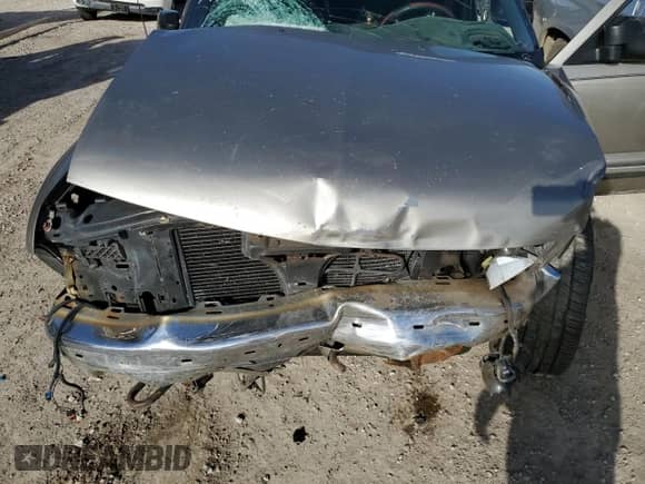 2001 Chevrolet Blazer LT with VIN 1GNDT13WX1K214649, listed as a Copart auction lot 49618125 with Not provided miles and Salvage title. Bid and sale history available at DreamBid. Image 12.