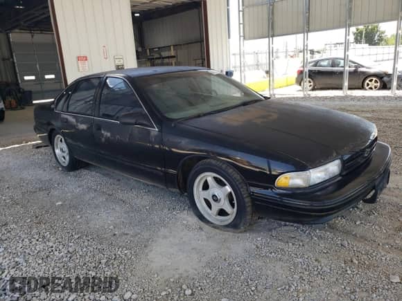1996 Chevrolet Caprice 1SA Special Value с VIN 1G1BL52P3TR182874, выставлен на аукционе Copart как лот 64778505 с пробегом Не указан миль и Чистый • Clean title. История ставок и продаж доступна на DreamBid. Изображение 4.