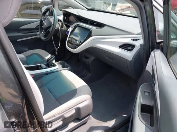 2021 Chevrolet Bolt EV LT with VIN 1G1FY6S05M4112478, listed as a IAAI auction lot 42059631 with 37,485 mi miles and . Bid and sale history available at DreamBid. Image 5.