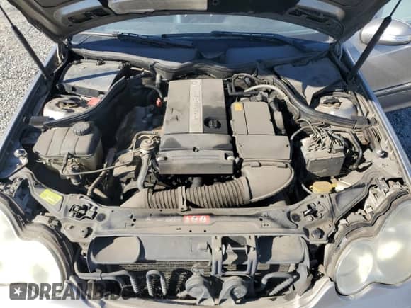 2005 Mercedes-Benz C 230 Kompressor z VIN WDBRF40J85F587797, wystawiony jako Copart lot #83757985 z przebiegiem 119 396 mil mil oraz Czysty tytuł • Clean title. Historia ofert i sprzedaży dostępna na DreamBid. Obrazek 11.