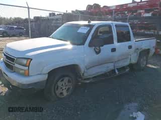 2006 Chevrolet Silverado 1500 LT3 с VIN 2GCEK13T561104802, выставлен на аукционе IAAI как лот 43438625 с пробегом 317 935 миль миль и . История ставок и продаж доступна на DreamBid. Изображение 2.