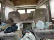 1999 Ford Econoline Cargo z VIN 1FDRE14W5XHB75137, wystawiony jako Copart lot #53663605 z przebiegiem 147 149 mil mil oraz Szkoda całkowita • Salvage title. Historia ofert i sprzedaży dostępna na DreamBid. Obrazek 10.