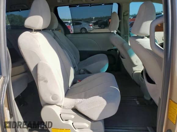 2014 Toyota Sienna LE AAS with VIN 5TDKK3DC4ES504290, listed as a Copart auction lot 84416555 with 133,325 mi miles and Salvage title. Bid and sale history available at DreamBid. Image 11.