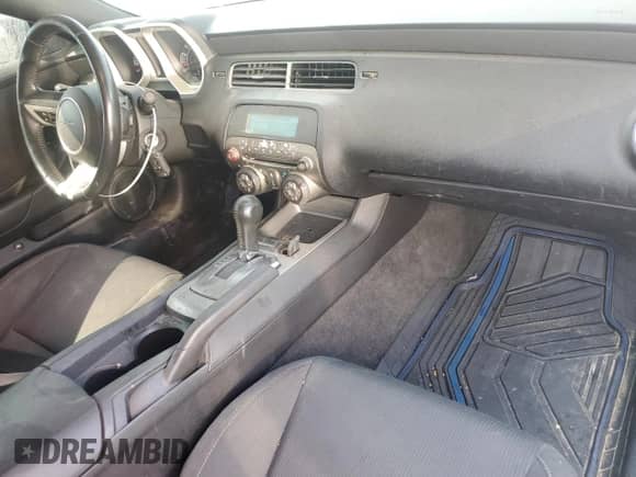 2011 Chevrolet Camaro 1SS z VIN 2G1FJ1EJXB9137320, wystawiony jako Copart lot #80519315 z przebiegiem 137 849 mil mil oraz Szkoda całkowita • Salvage title. Historia ofert i sprzedaży dostępna na DreamBid. Obrazek 8.