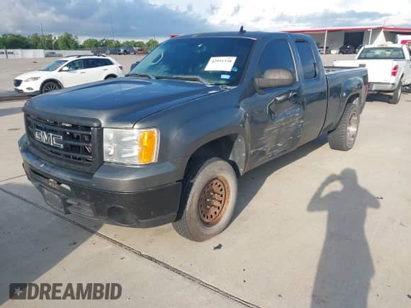 2011 GMC Sierra 1500 SLE with VIN 1GTR1VE0XBZ106206, listed as a IAAI auction lot 42951338 with 215,293 mi miles and . Bid and sale history available at DreamBid. Image 19.