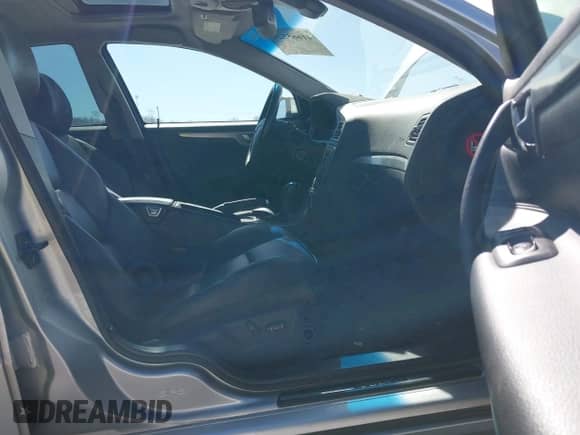 2009 Volvo S60 2.5T with VIN YV1RS592292720978, listed as a IAAI auction lot 41665529 with 171,327 mi miles and . Bid and sale history available at DreamBid. Image 5.