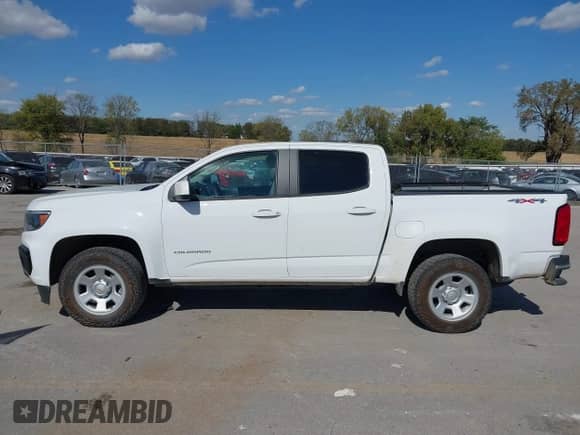 2022 Chevrolet Colorado 4WD Work Truck with VIN 1GCGTBEN8N1121608, listed as a IAAI auction lot 43372593 with 110,604 mi miles and . Bid and sale history available at DreamBid. Image 14.