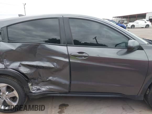 2021 Honda HR-V LX with VIN 3CZRU5H35MM716638, listed as a IAAI auction lot 42478896 with 81,677 mi miles and . Bid and sale history available at DreamBid. Image 13.