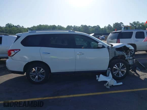 2019 Nissan Pathfinder SV с VIN 5N1DR2MN9KC628340, выставлен на аукционе IAAI как лот 42263841 с пробегом 110 951 миль миль и . История ставок и продаж доступна на DreamBid. Изображение 13.