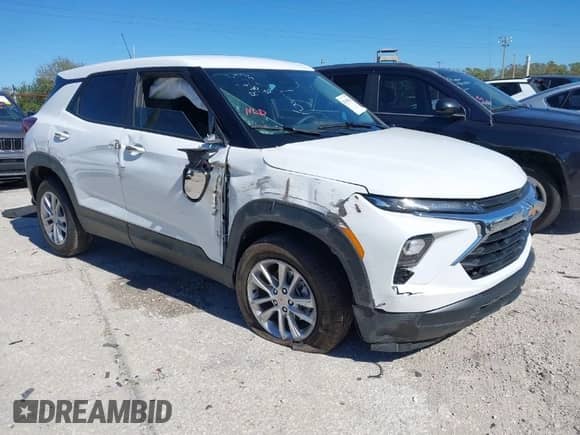 2025 Chevrolet TrailBlazer LS with VIN KL79MMSLXSB103926, listed as a IAAI auction lot 41749014 with 1,329 mi miles and . Bid and sale history available at DreamBid. Image 1.