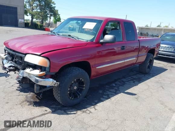 2004 GMC Sierra 1500 SLT с VIN 2GTEK19T641256835, выставлен на аукционе IAAI как лот 42319763 с пробегом 261 178 миль миль и . История ставок и продаж доступна на DreamBid. Изображение 2.