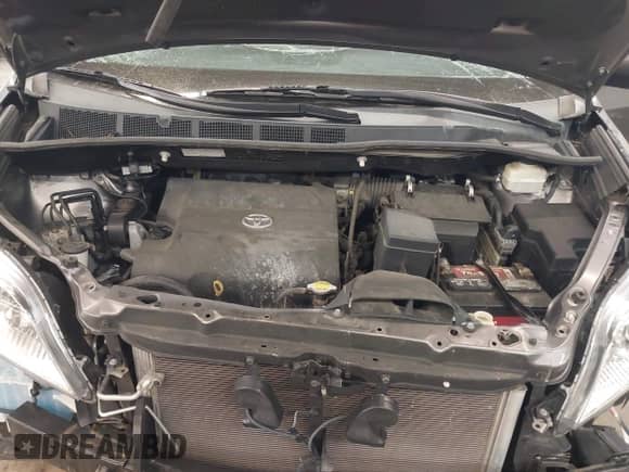 2015 Toyota Sienna L with VIN 5TDZK3DC9FS599350, listed as a IAAI auction lot 42246728 with 99,905 mi miles and . Bid and sale history available at DreamBid. Image 10.