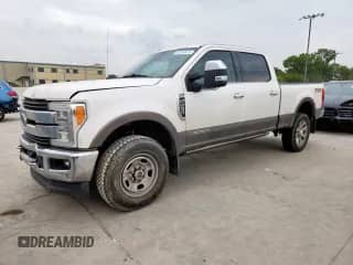2017 Ford F-250 Lariat с VIN 1FT7W2BTXHEE31279, выставлен на аукционе Copart как лот 62380475 с пробегом 128 691 миль миль и Чистый • Clean title. История ставок и продаж доступна на DreamBid. Изображение 1.