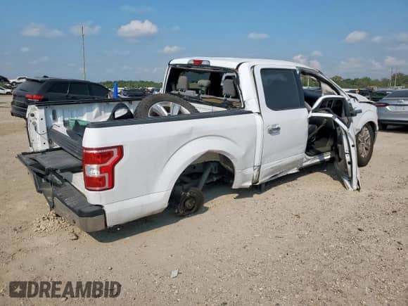 2018 Ford F-150 Lariat with VIN 1FTEW1E53JKF91414, listed as a Copart auction lot 81135235 with Not provided miles and Salvage title. Bid and sale history available at DreamBid. Image 3.