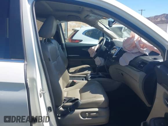 2016 Honda Pilot EX-L z VIN 5FNYF6H7XGB043603, wystawiony jako IAAI lot #43344995 z przebiegiem 211 226 mil mil oraz . Historia ofert i sprzedaży dostępna na DreamBid. Obrazek 5.