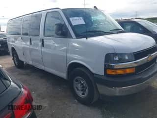 2018 Chevrolet Express Passenger LT с VIN 1GAZGPFP2J1311160, выставлен на аукционе IAAI как лот 43447070 с пробегом 109 349 миль миль и . История ставок и продаж доступна на DreamBid. Изображение 1.