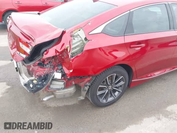 2021 Honda Accord EX-L с VIN 1HGCV1F57MA003003, выставлен на аукционе IAAI как лот 42470343 с пробегом 91 038 миль миль и . История ставок и продаж доступна на DreamBid. Изображение 17.