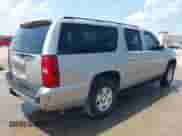 2008 Chevrolet Suburban LTZ with VIN 3GNFC16048G161769, listed as a IAAI auction lot 42989303 with 390,153 mi miles and . Bid and sale history available at DreamBid. Image 4.