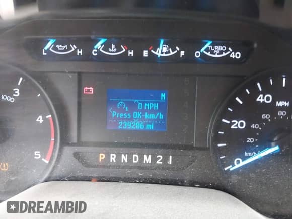 2018 Ford F-250 XL with VIN 1FT7W2BT2JEC78080, listed as a IAAI auction lot 42560676 with 239,286 mi miles and . Bid and sale history available at DreamBid. Image 14.