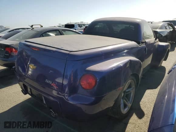 2004 Chevrolet SSR LS с VIN 1GCES14P14B107470, выставлен на аукционе Copart как лот 57395344 с пробегом Не указан миль и Списание • Salvage title. История ставок и продаж доступна на DreamBid. Изображение 3.