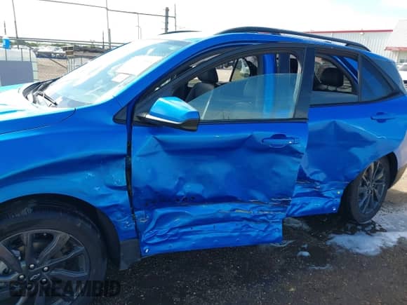 2024 Chevrolet Equinox RS с VIN 3GNAXMEG8RS253836, выставлен на аукционе IAAI как лот 42871558 с пробегом 9 766 миль миль и . История ставок и продаж доступна на DreamBid. Изображение 6.