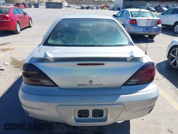 2003 Pontiac Grand Am SE1 with VIN 1G2NF52E03M532943, listed as a IAAI auction lot 41797119 with 229,762 mi miles and . Bid and sale history available at DreamBid. Image 17.