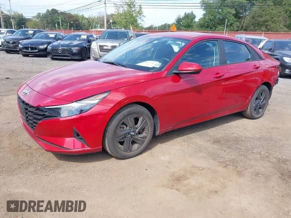2022 Hyundai Elantra SEL with VIN KMHLM4AG6NU317507, listed as a IAAI auction lot 43212730 with 32,829 mi miles and . Bid and sale history available at DreamBid. Image 2.