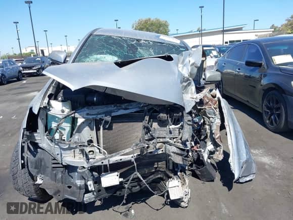 2019 Toyota Tacoma SR5 z VIN 3TMAZ5CN1KM099779, wystawiony jako IAAI lot #42687831 z przebiegiem 99 997 mil mil oraz . Historia ofert i sprzedaży dostępna na DreamBid. Obrazek 13.