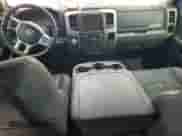 2014 Ram 1500 Laramie z VIN 1C6RR7NM9ES398863, wystawiony jako Copart lot #66007445 z przebiegiem Nie podano mil oraz Nie do naprawy • Non repairable. Historia ofert i sprzedaży dostępna na DreamBid. Obrazek 8.