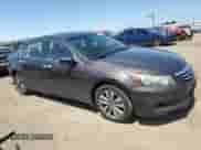 2011 Honda Accord EX z VIN 1HGCP3F79BA018381, wystawiony jako Copart lot #55218415 z przebiegiem 137 466 mil mil oraz Szkoda całkowita • Salvage title. Historia ofert i sprzedaży dostępna na DreamBid. Obrazek 4.